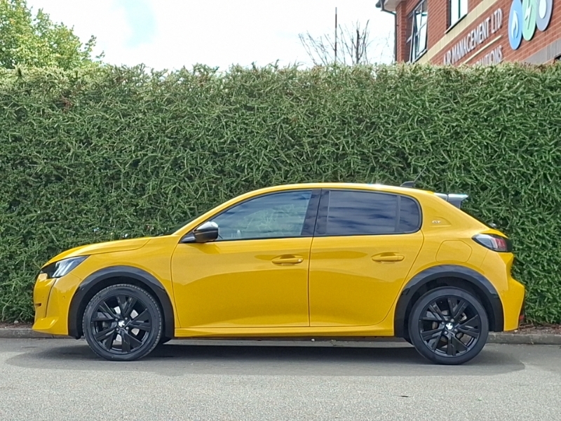 Peugeot 208 1.2 Puretech 130 Gt Premium Eat8 Yellow #4