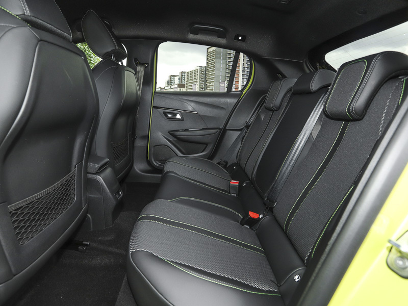 Peugeot e-208 100Kw Gt 50Kwh #6