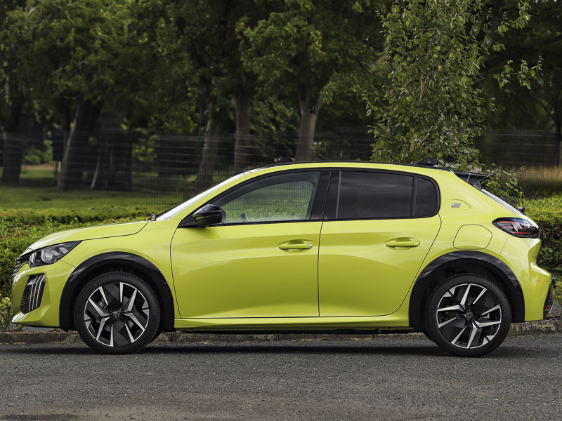 Peugeot e-208 100Kw Gt 50Kwh #4