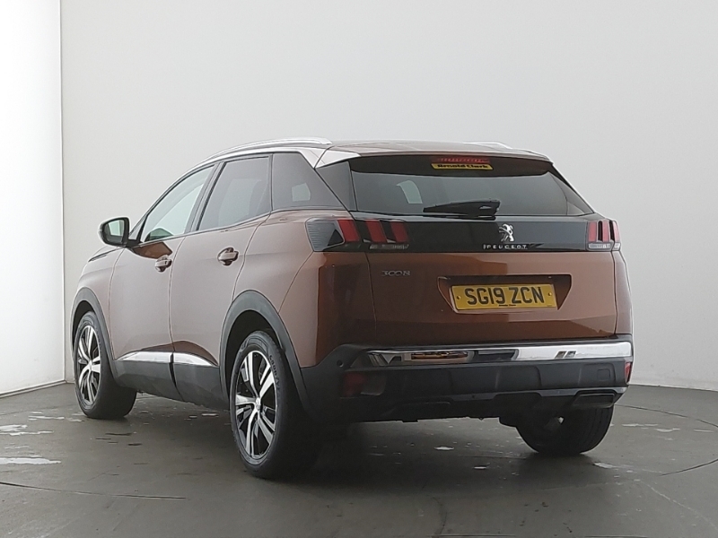 Peugeot 3008 1.5 Bluehdi Allure Brown #2