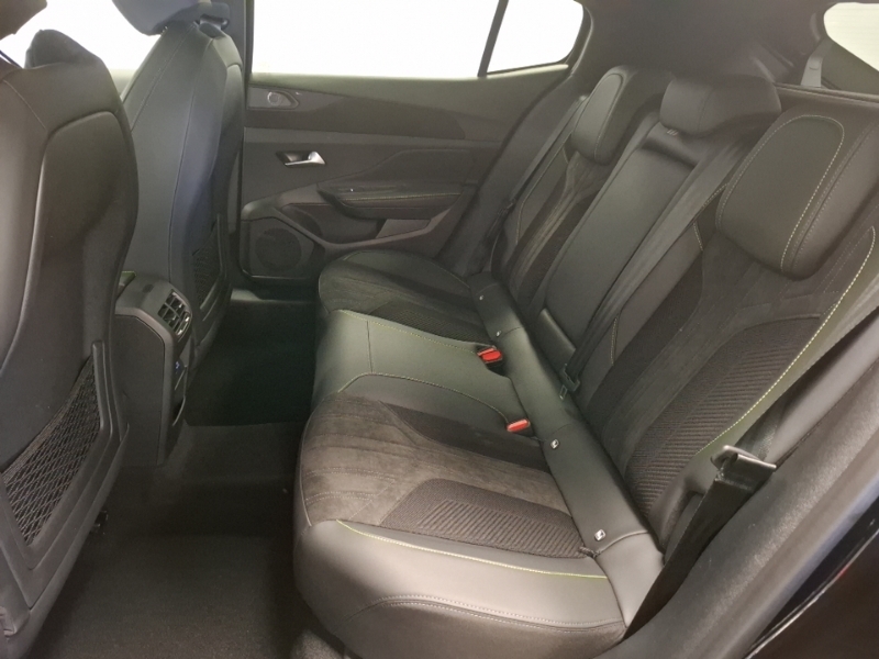Peugeot 408 1.2 Hybrid 145 Gt Premium E-dsc6 Black #6