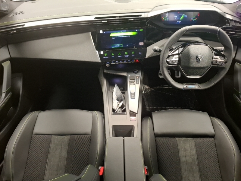 Peugeot 408 1.2 Hybrid 145 Gt Premium E-dsc6 Black #3