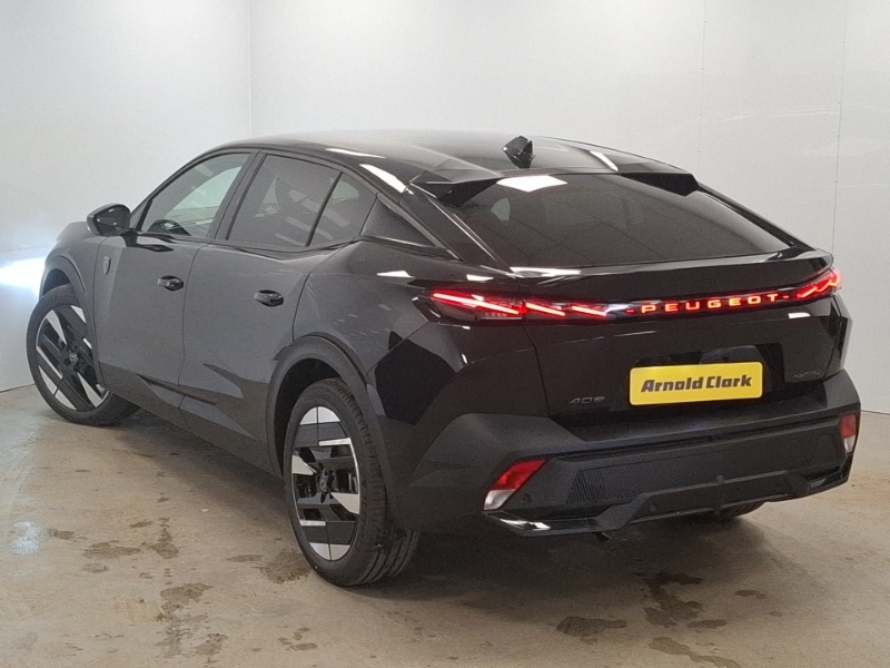 Peugeot 408 1.2 Hybrid 145 Gt Premium E-dsc6 Black #2
