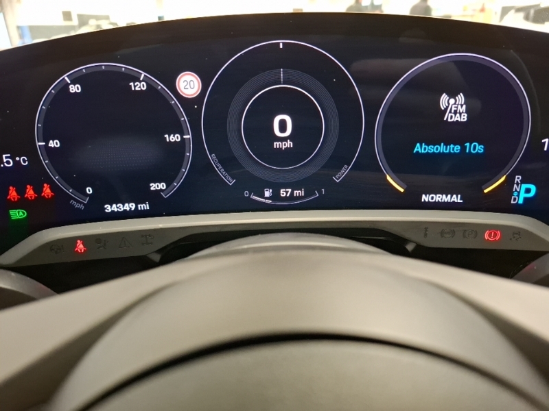 Porsche Taycan Performance Plus 93.4Kwh Saloon Green #19