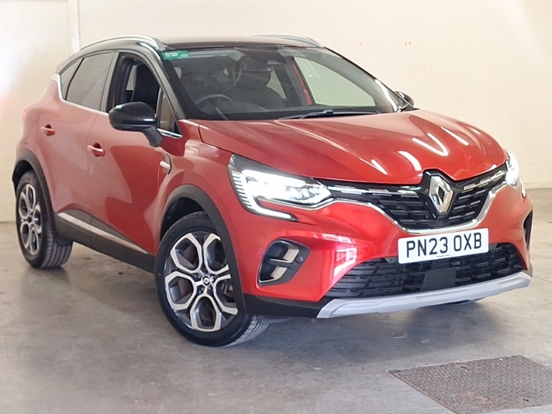 Renault Captur 1.6 E-tech Full Hybrid 145 Techno Red