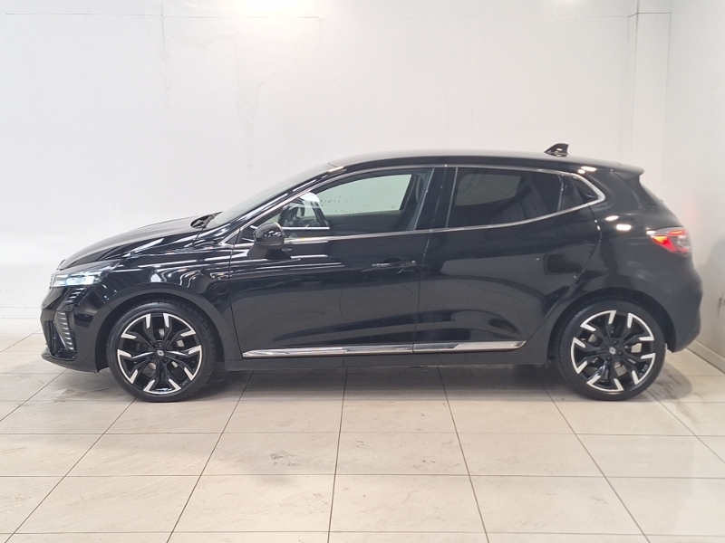 Renault Clio 1.0 Tce 90 Techno Black #4