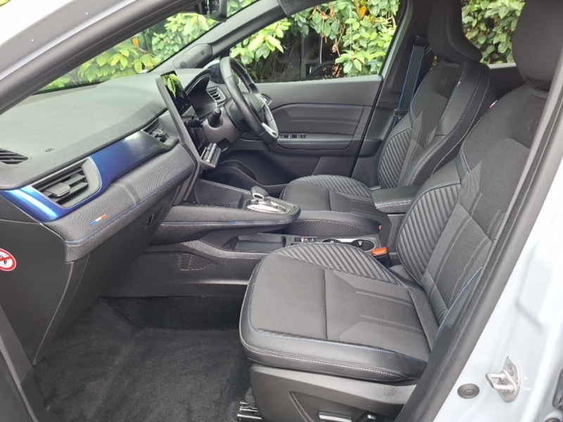 Renault Symbioz 1.6 E-tech Fhev 145 Techno Esprit Alpine Grey #5