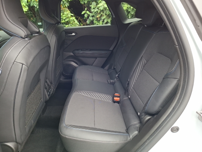 Renault Symbioz 1.6 E-tech Fhev 145 Techno Esprit Alpine Grey #6