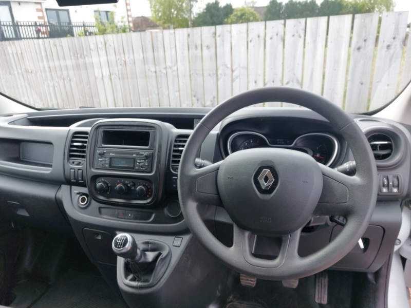 Renault Trafic Sl28 Energy Dci 120 Business Van White #3