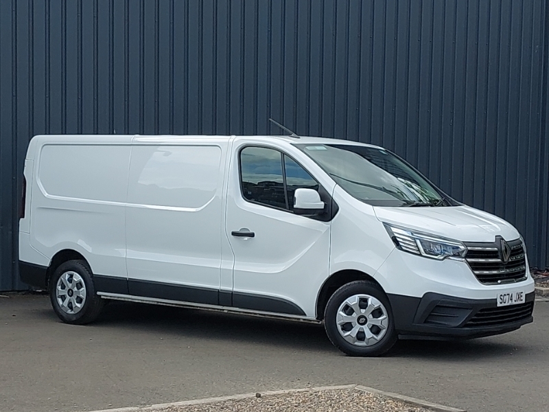 Renault Trafic Trafic 2L 148 Bhp 9 Seater Mini Bus In Silver W Grey #7