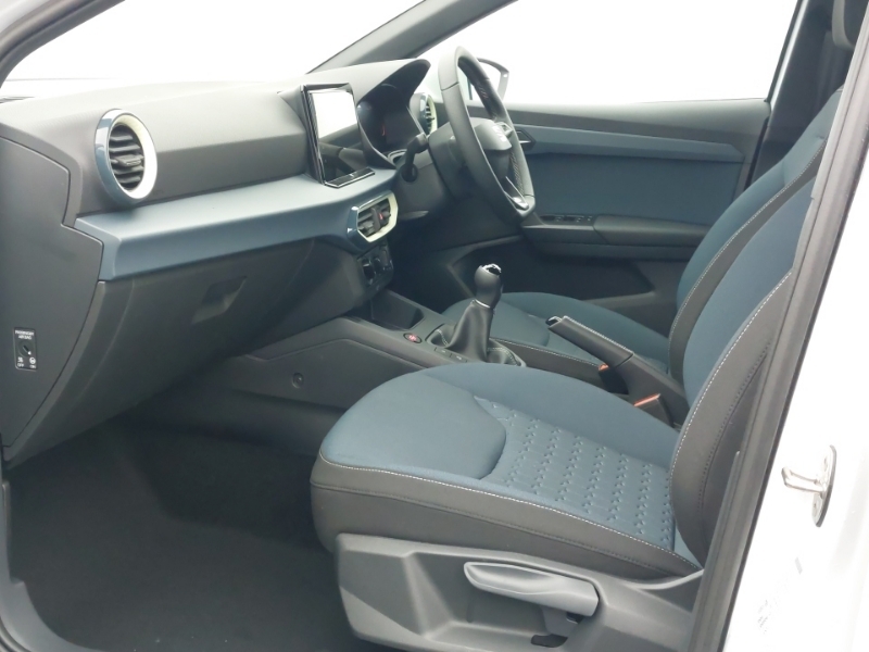 Seat Ibiza 1.0 Tsi 95 Se Technology White #5