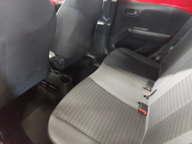 Toyota Aygo 1.0 Vvt-i X-plore SW68CUO Red #6