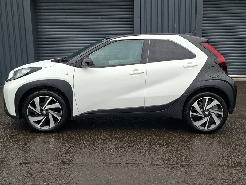 Toyota Aygo X 1.0 Vvt-i Edge White #4