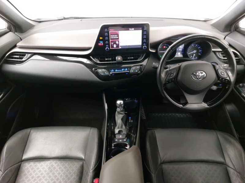 Toyota C-Hr 2.0 Hybrid Excel Cvt White #3