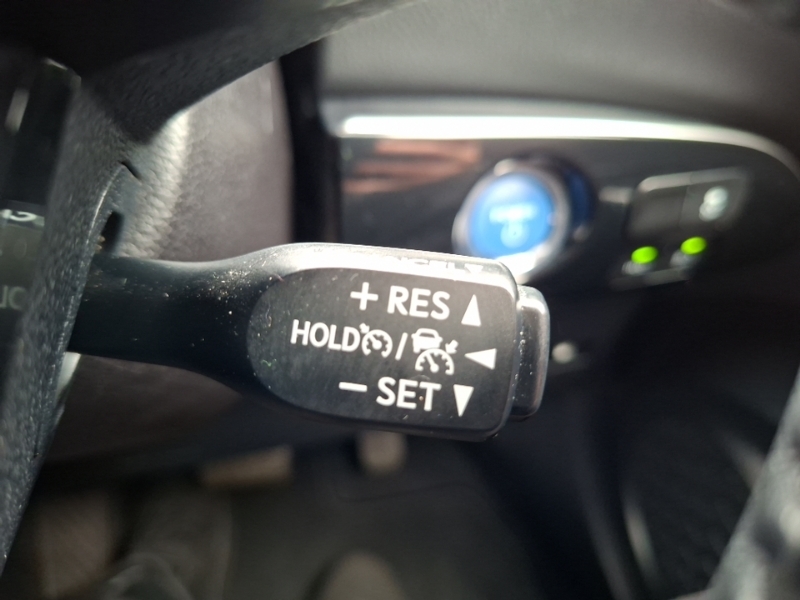 Toyota Prius 1.8 Phev Excel Cvt Black #17
