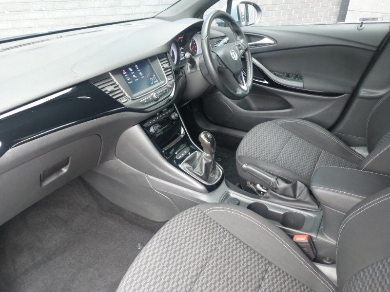 Vauxhall Astra 1.4T 16V 150 Sri Silver #5