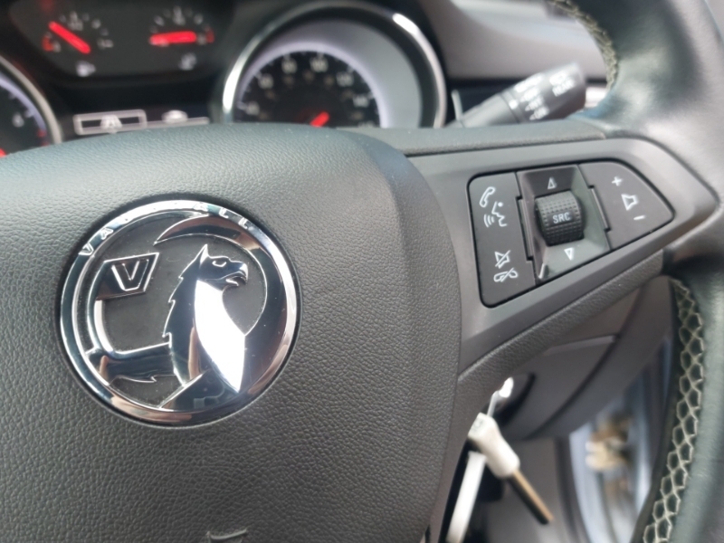 Vauxhall Astra 1.4T 16V 150 Sri White #13
