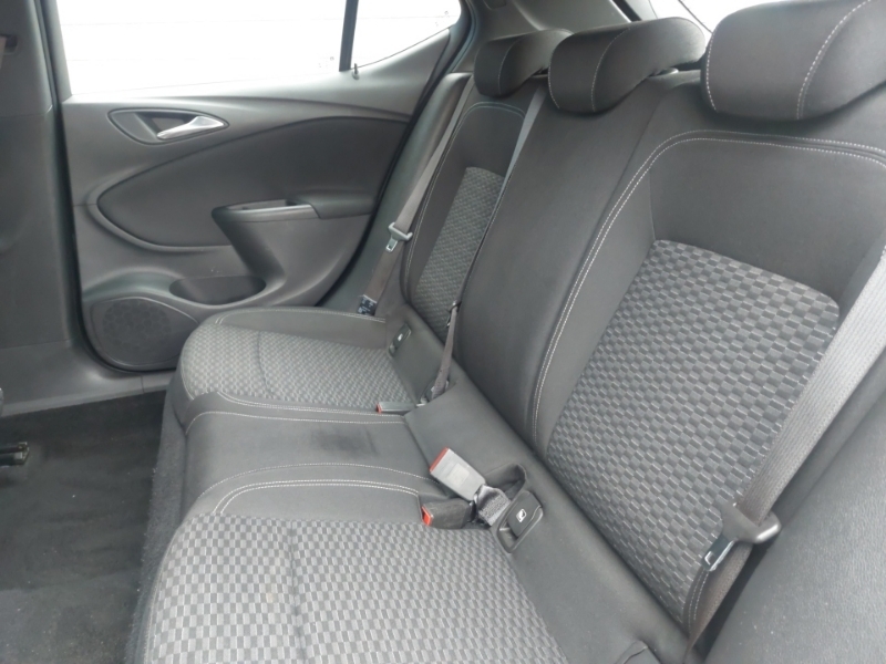 Vauxhall Astra 1.4T 16V 150 Sri Silver #6