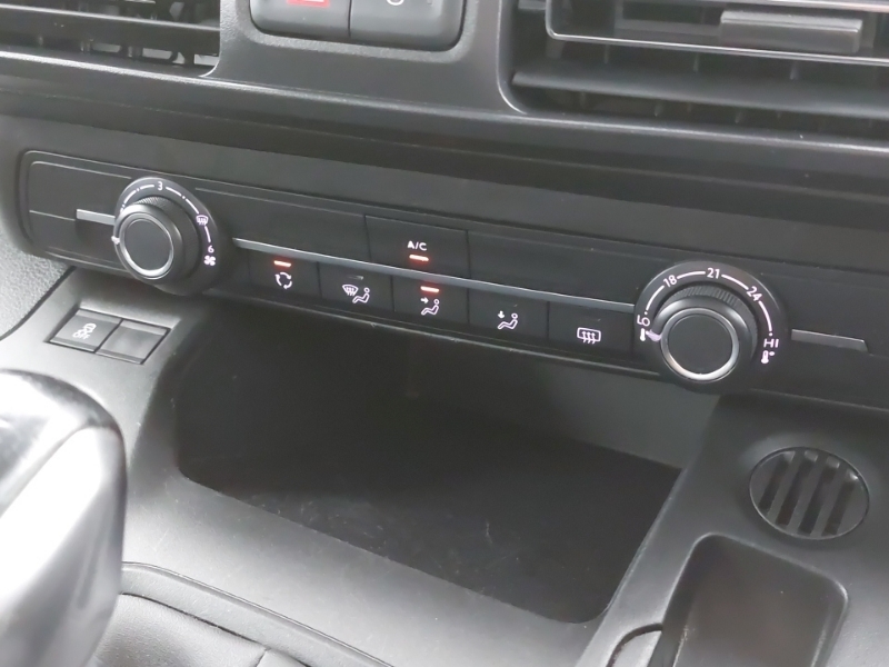Vauxhall Combo Life 1.5L Energy Grey #17