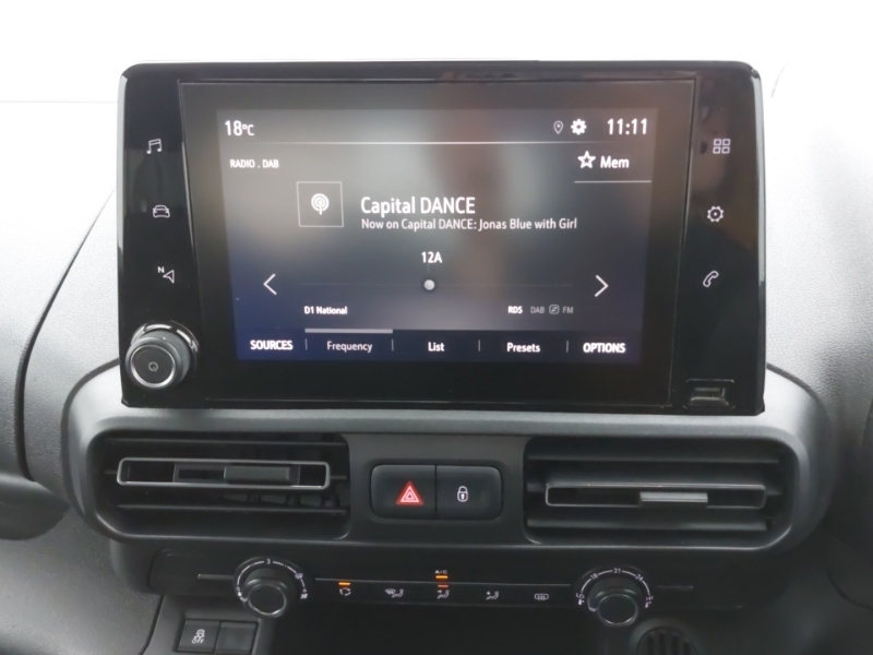 Vauxhall Combo Life 1.5L Energy Grey #11