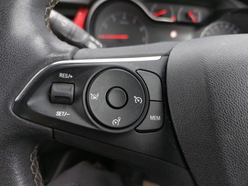 Vauxhall Crossland Ultimate Black #12
