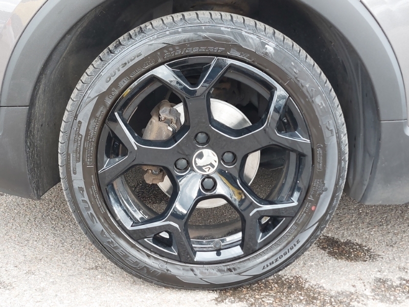 Vauxhall Crossland Ultimate Black #19
