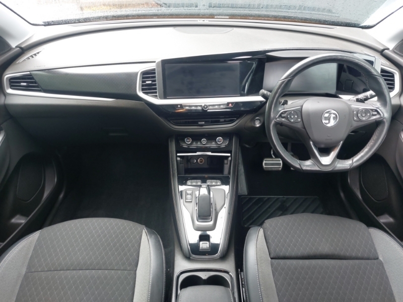 Vauxhall Grandland 1.6 Hybrid Gs Line DS22VJZ Black #3