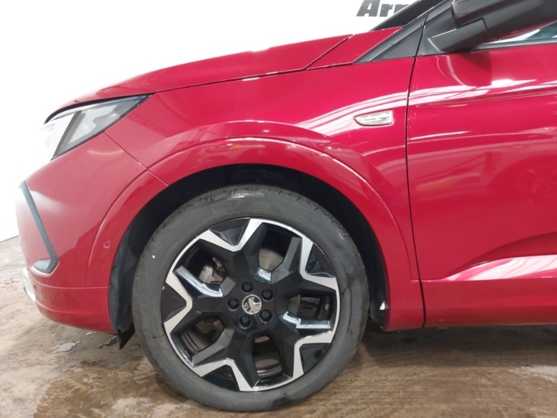 Vauxhall Grandland Ultimate Blue #19