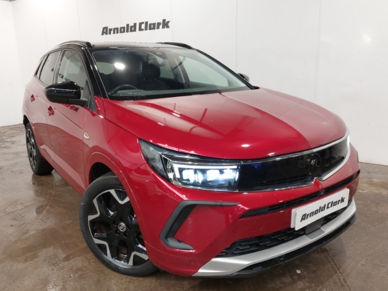 Vauxhall Grandland 1.5 Turbo D Ultimate Red