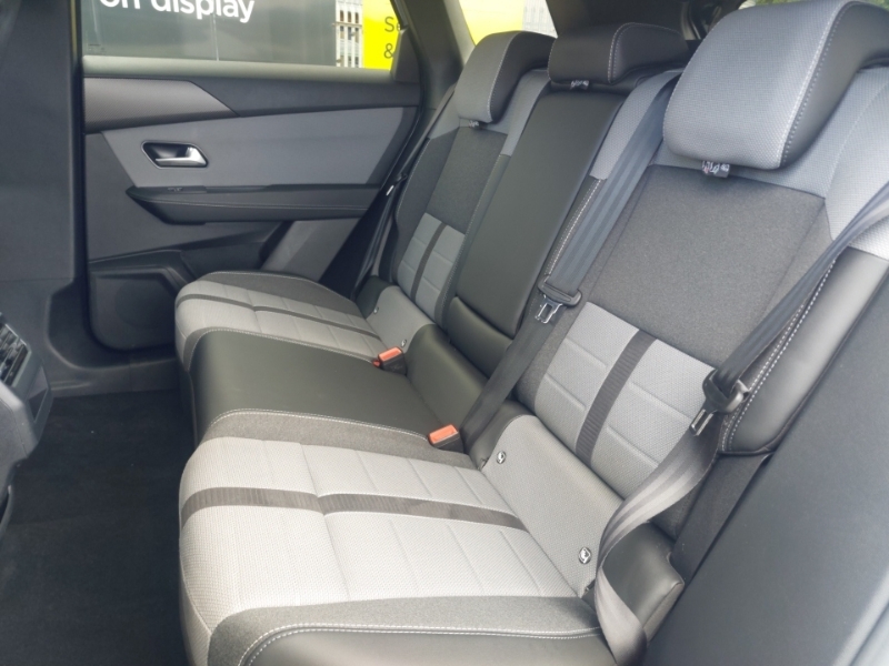 Vauxhall Grandland 157Kw Gs 73Kwh Silver #6