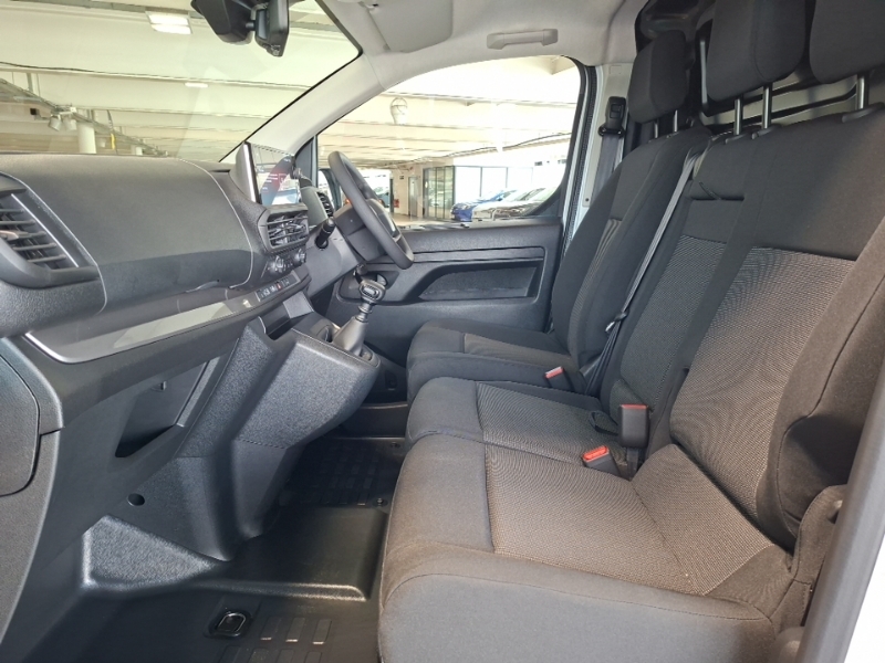 Vauxhall Vivaro 1.5 Turbo D 120 Pro H1 Van White #5