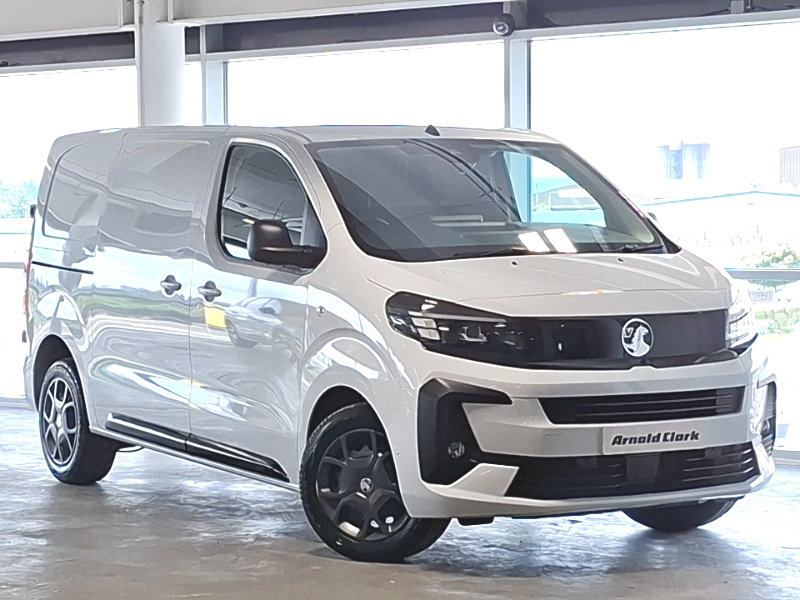 Vauxhall Vivaro 1.5 Turbo D 120 Pro H1 Van White