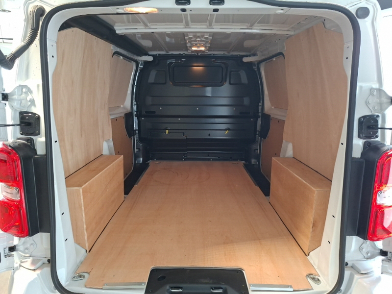 Vauxhall Vivaro 2.0 Turbo D Pro Xl Panel Van 6Dr Lwb Silver #10