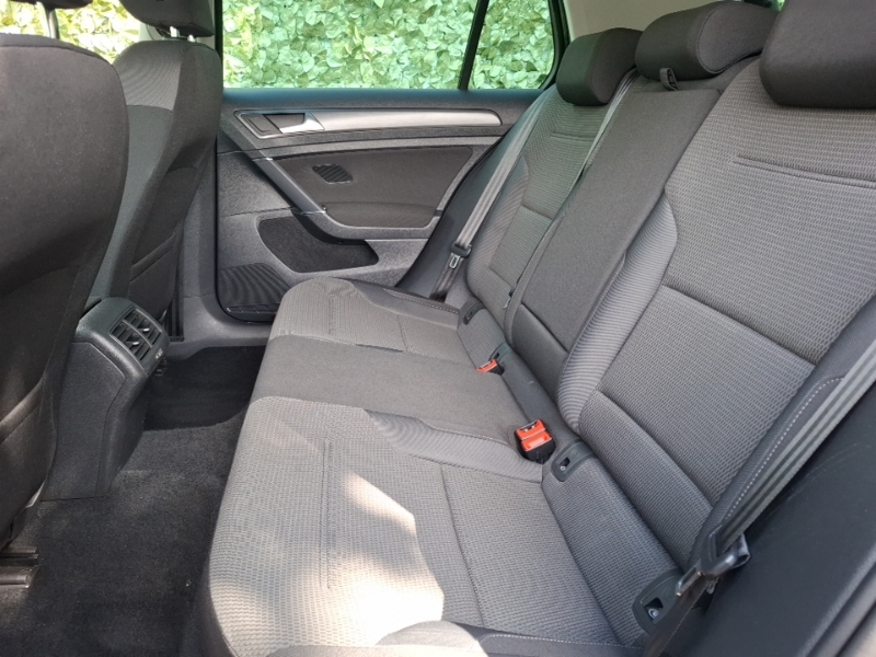 Volkswagen Golf 1.6 Tdi Match Black #6