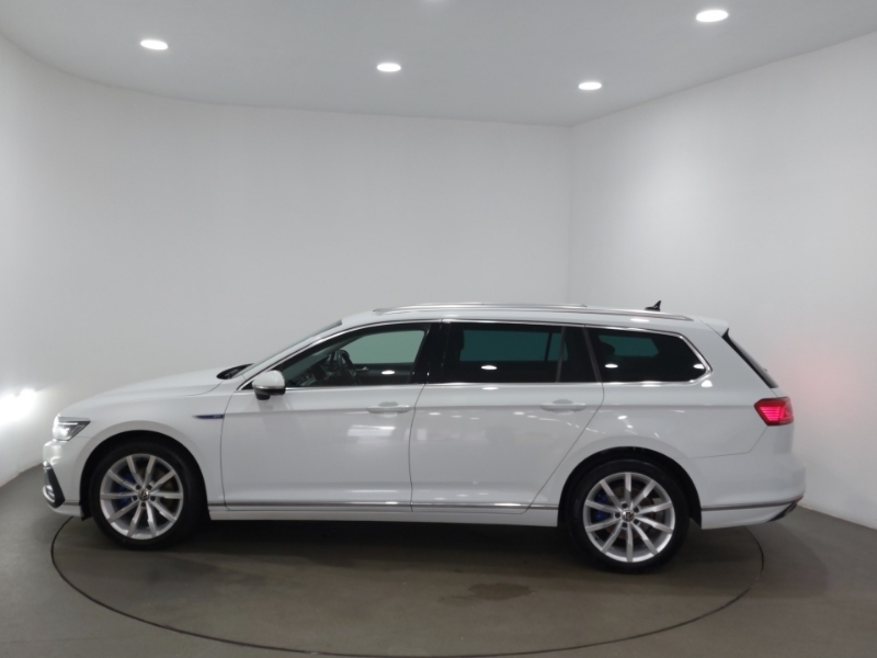 Volkswagen Passat 1.4 Tsi Phev Gte Advance Dsg White #4