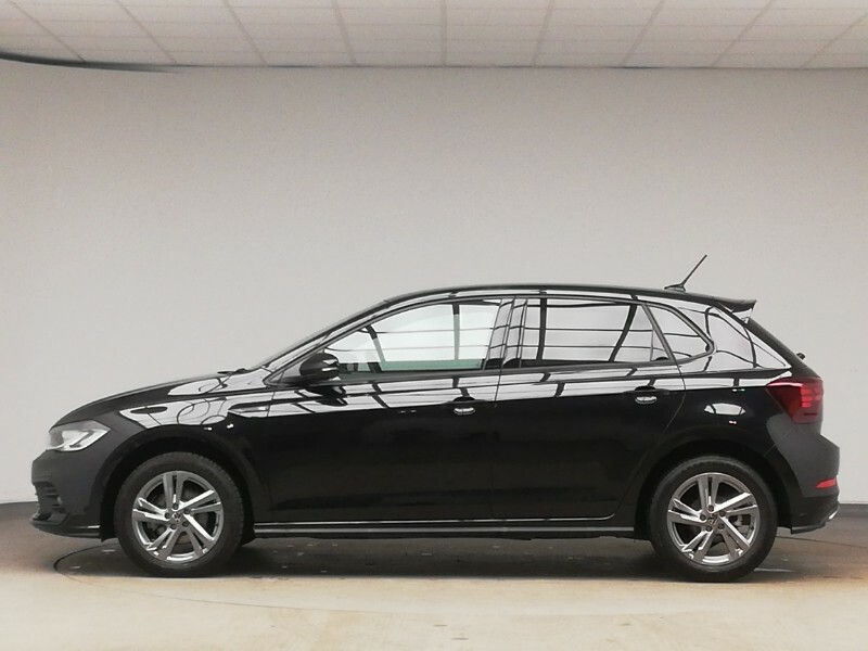 Volkswagen Polo Match Black #4