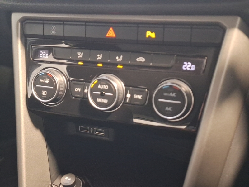 Volkswagen T-Roc Design Blue #15