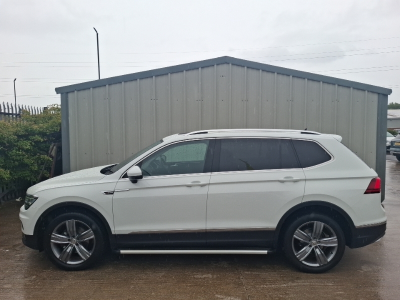 Volkswagen Tiguan Allspace 2.0 Tdi 4Motion Sel Dsg White #4
