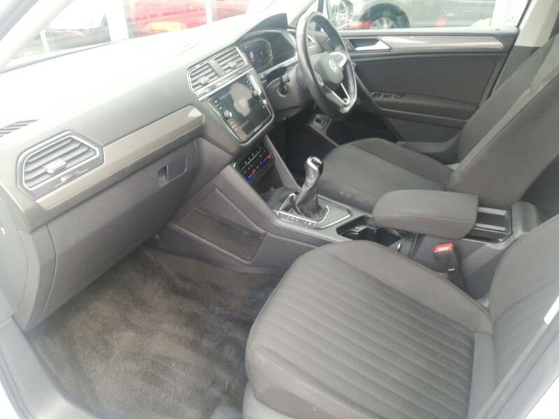 Volkswagen Tiguan Allspace 1.5 Tsi Life White #5
