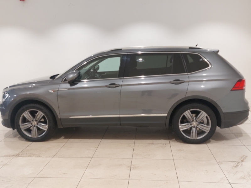 Volkswagen Tiguan Allspace 2.0 Tdi 4Motion Match Dsg Grey #4