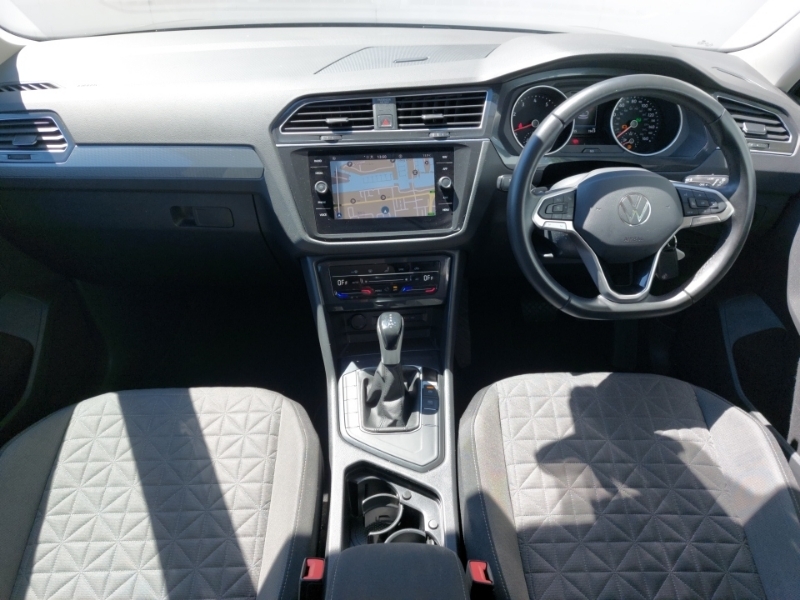 Volkswagen Tiguan 1.5 Tsi 150 Life Dsg Grey #3