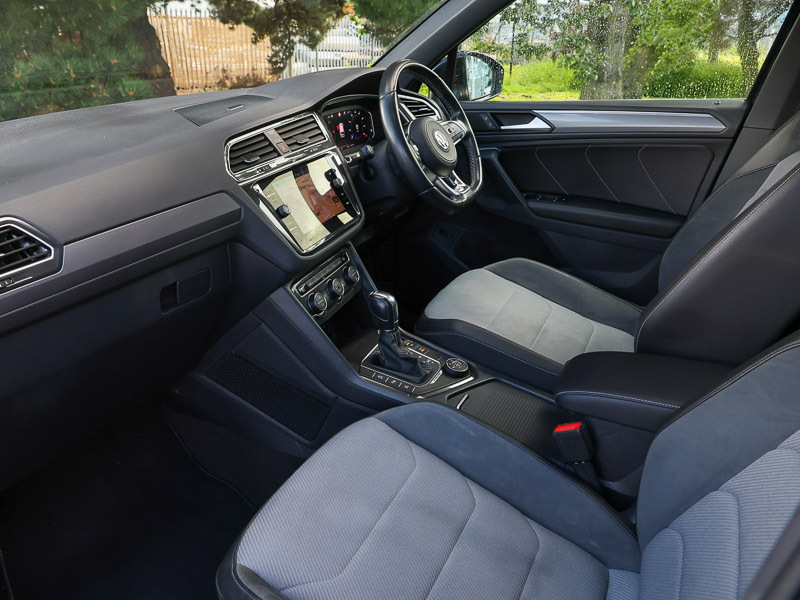 Volkswagen Tiguan 2.0 Bitdi 240 4Motion R-line Tech Dsg DSZ9045 Black #5