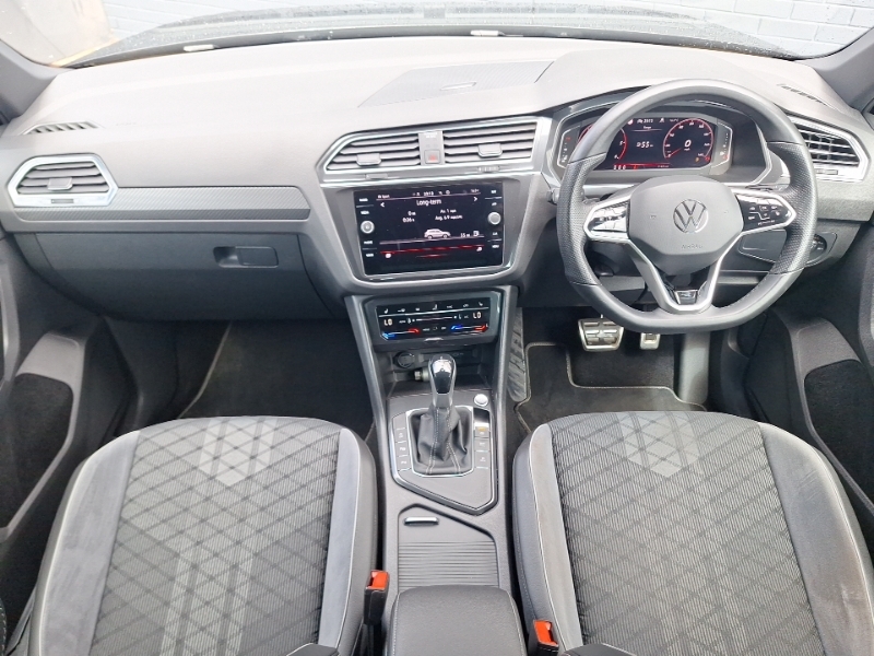 Volkswagen Tiguan 2.0 Tdi R-line Edition Dsg Black #3
