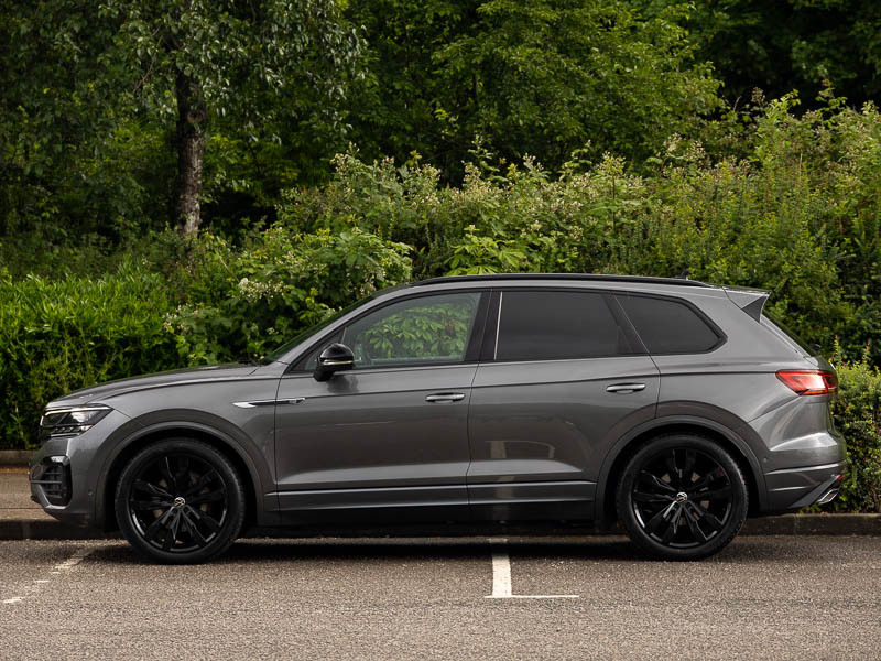 Volkswagen Touareg 3.0 V6 Tdi 4Motion Black Edition Tip Grey #4