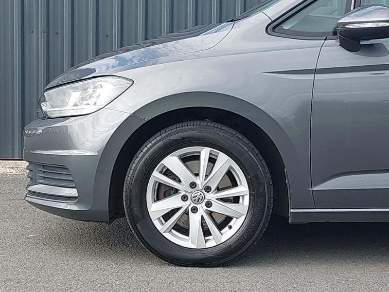 Volkswagen Touran Se Grey #18