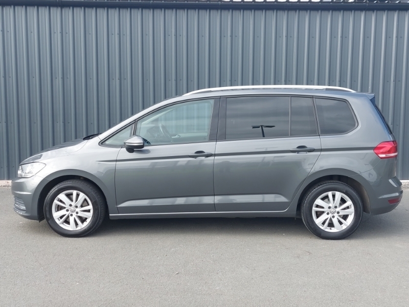 Volkswagen Touran Se Grey #4