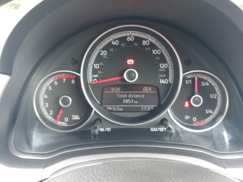 Volkswagen Up 1.0 High Up Red #15