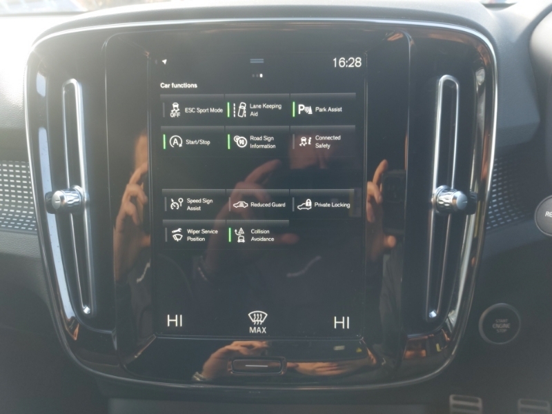Volvo XC40 R-design, B4 Mild Hybrid Grey #14