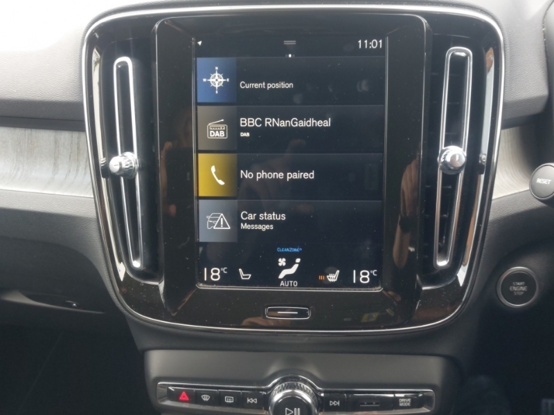 Volvo XC40 D3 Momentum 750 Fdc Or 2 Services 199 Black #15