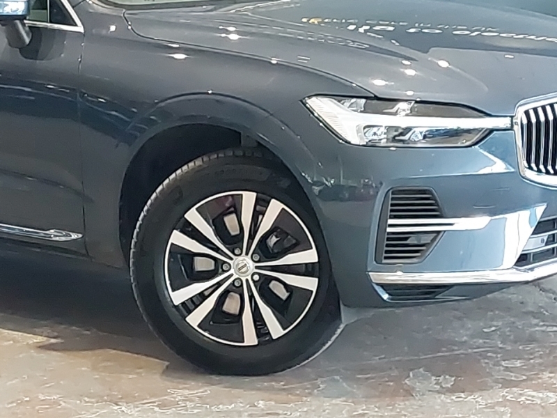 Volvo XC60 2.0L B5 Mhev Ultimate Dark Awd  #20